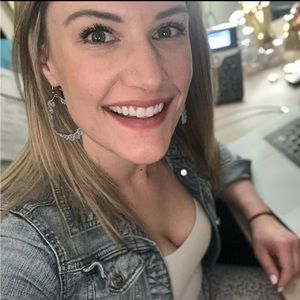 Meet your Posher, Molly